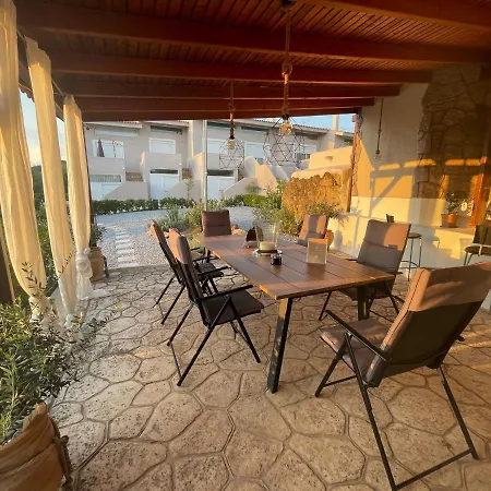 Syllas Grand - Prestigious 8 * Edipsos