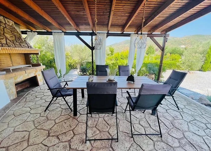 Syllas Grand - Prestigious 8 *